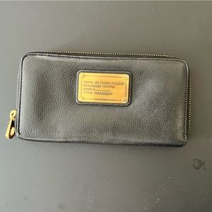 Marc Jacobs Long Wallet